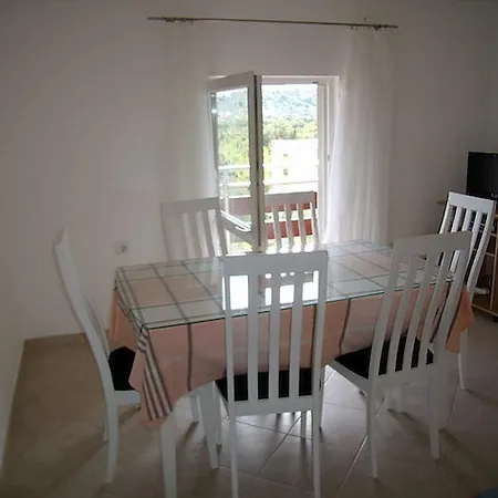 Apartments Ivan 1624 Rogoznica (Sibenik-Knin)